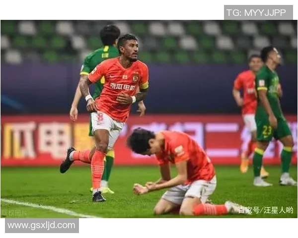 深圳排球队实力引发热议球迷观点分歧引发关注与讨论